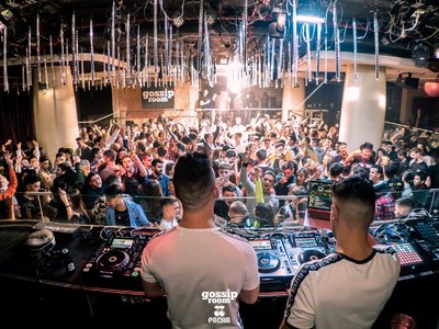 fiesta pacha barcelona